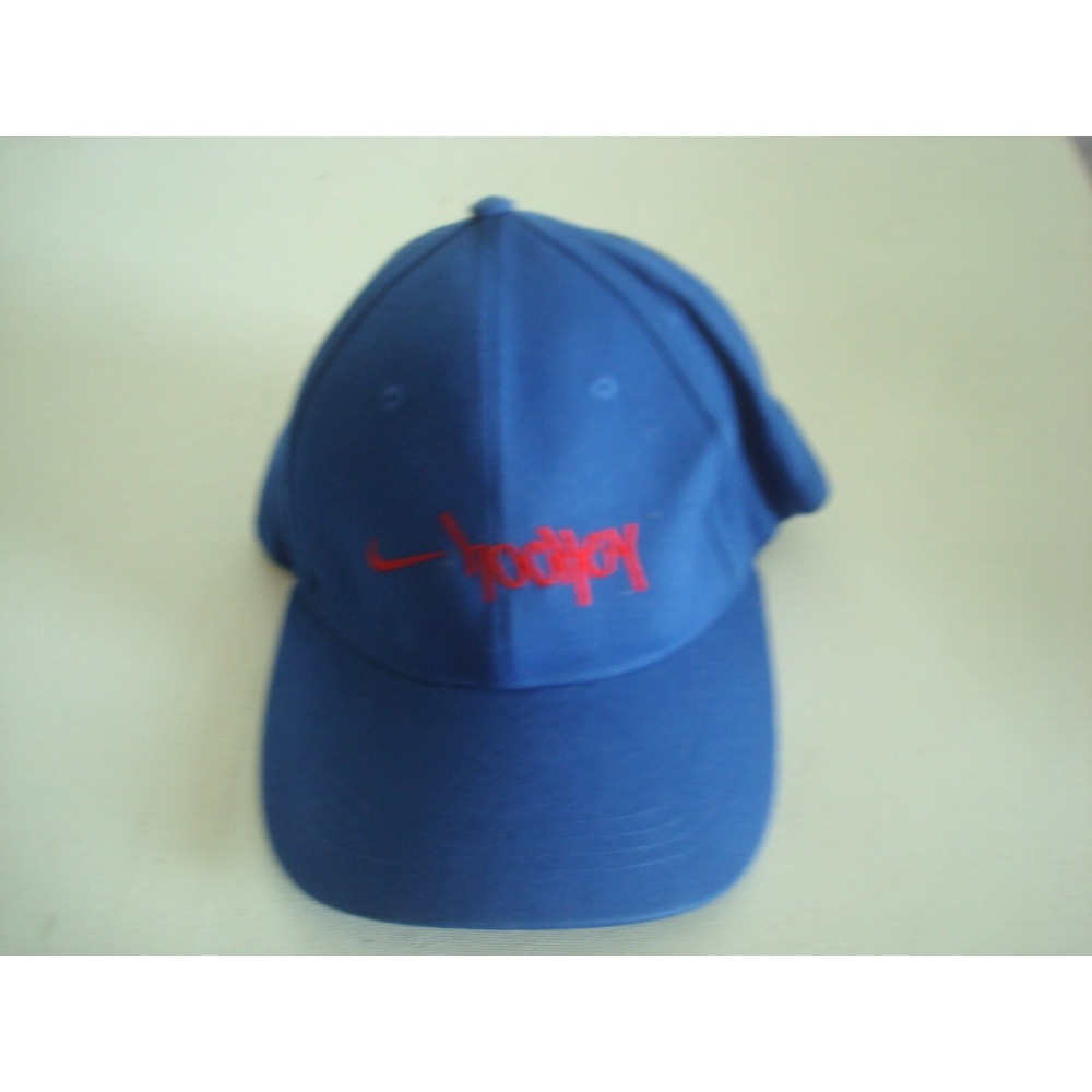 NIKE HOCKEY TEAM IS TRUST  FITTED‎ SIZE S/M  DEADSTOCK HAT CAP VINTAGE R2